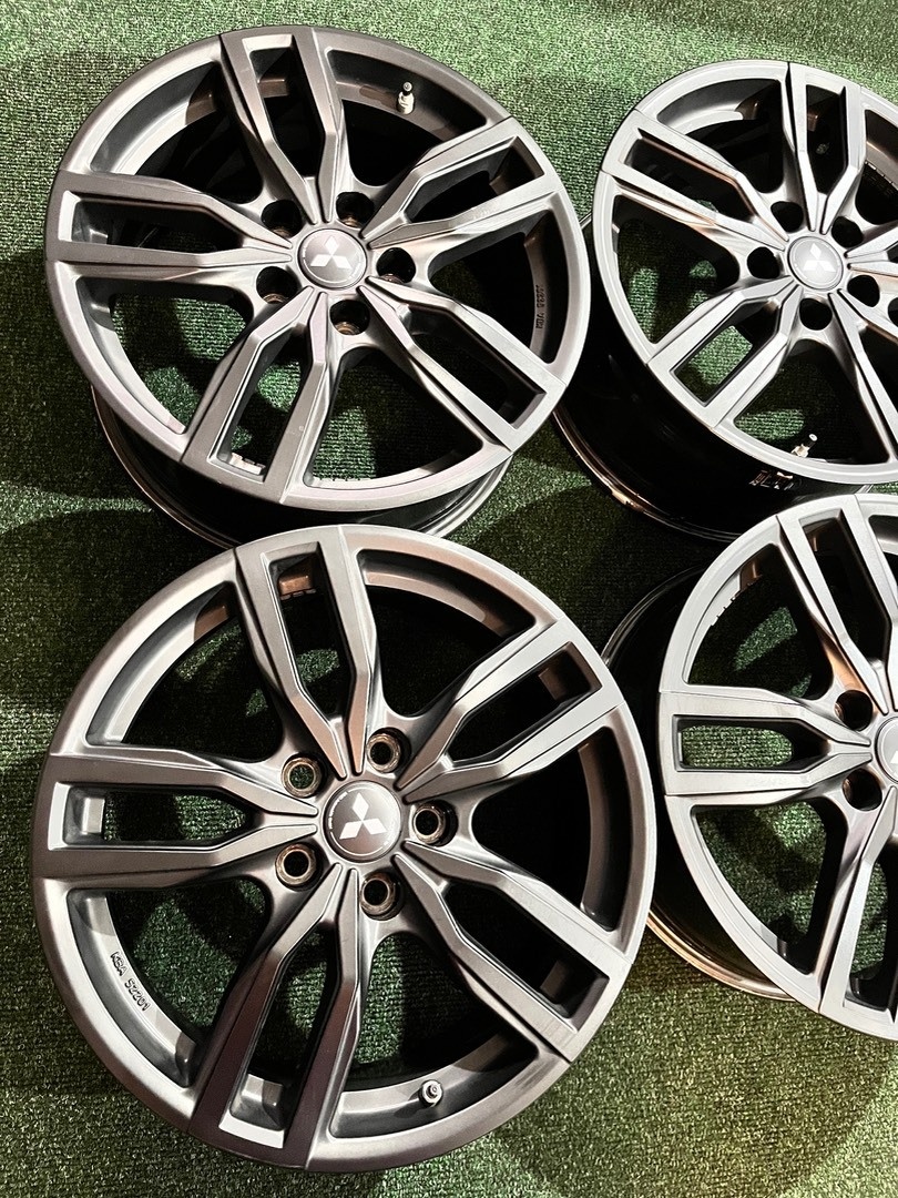 R17 Originál Alu Mitsubishi Outlander / Eclipse - ET 38 - 7