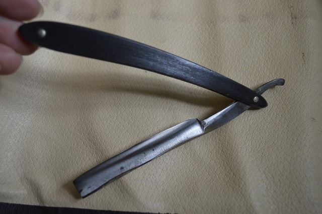 predam - starozitna britva Colley & Co. - 7