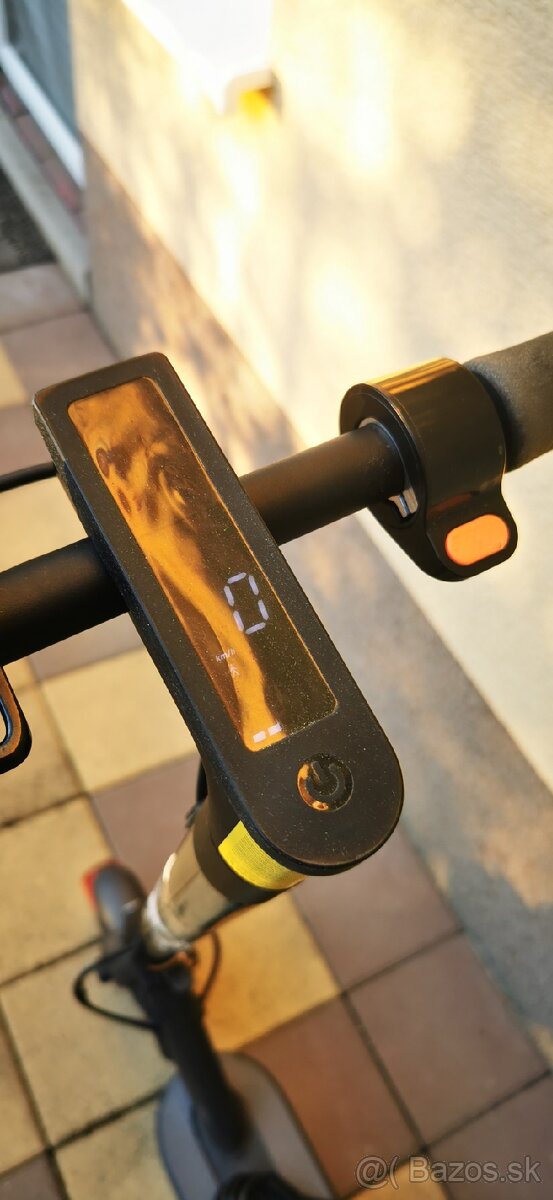 Xiaomi Mi Essential - 7