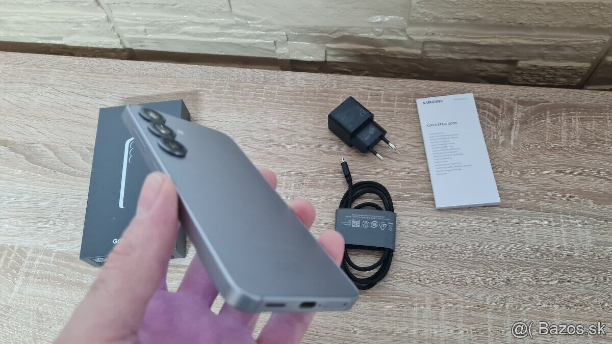 Samsung Galaxy S25 - 7