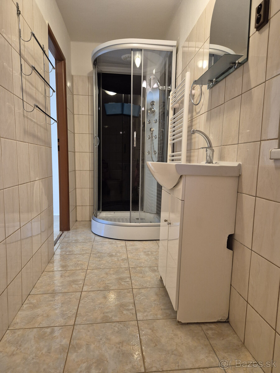 Prenájom veľkého 1 izbového bytu v Martine časť Priekopa - 7