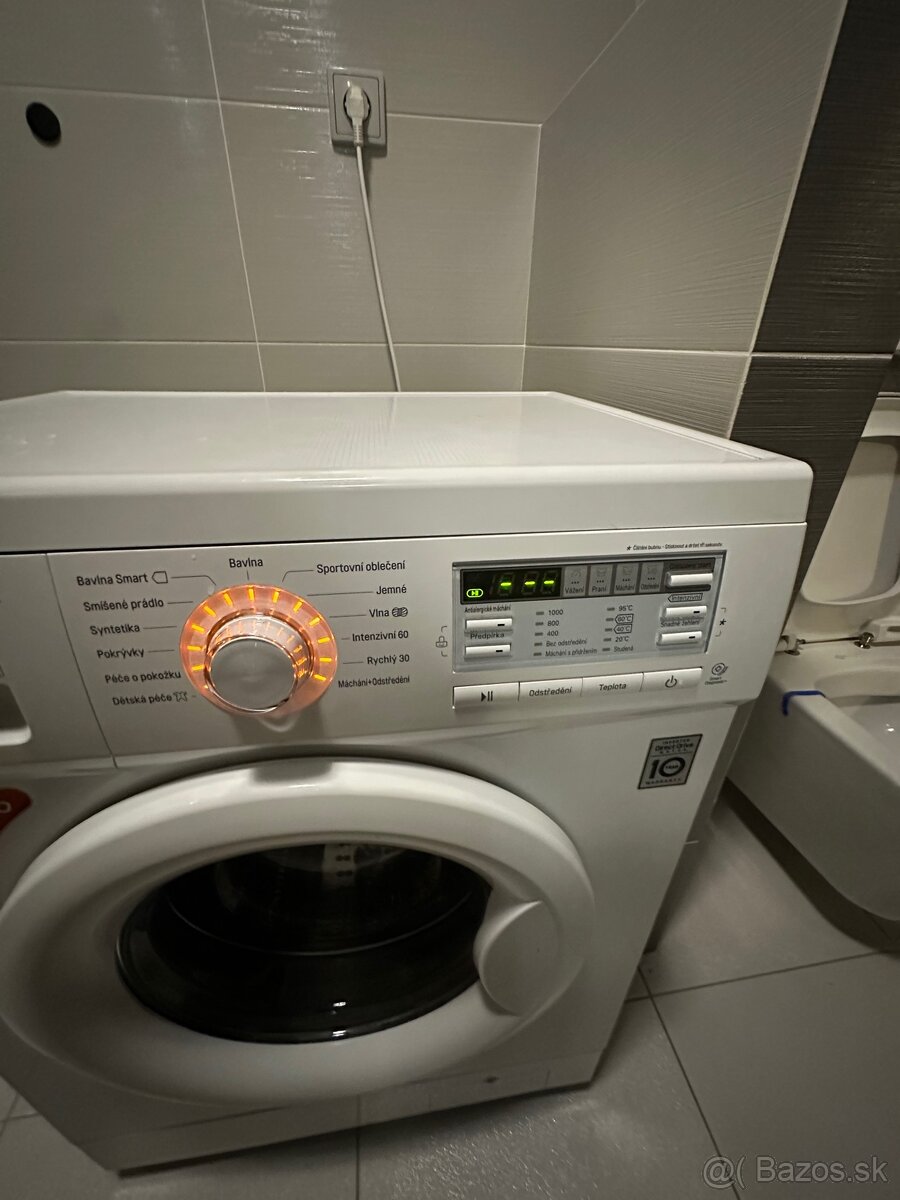 Práčka LG DirectDrive 6kg - 7