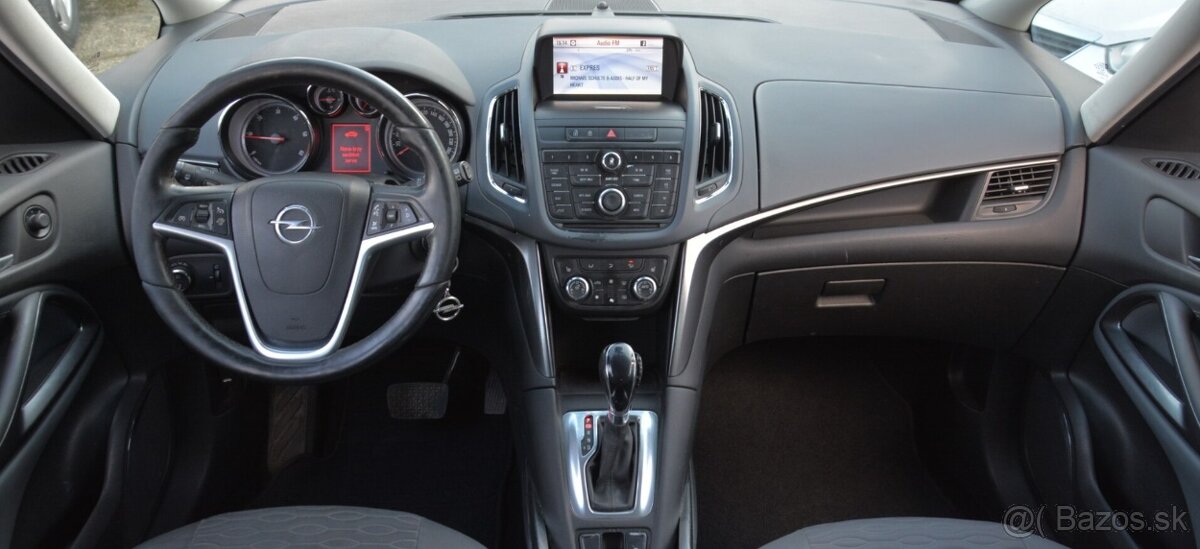Opel Zafira Tourer 2.0 CDTi 7 miest - 7