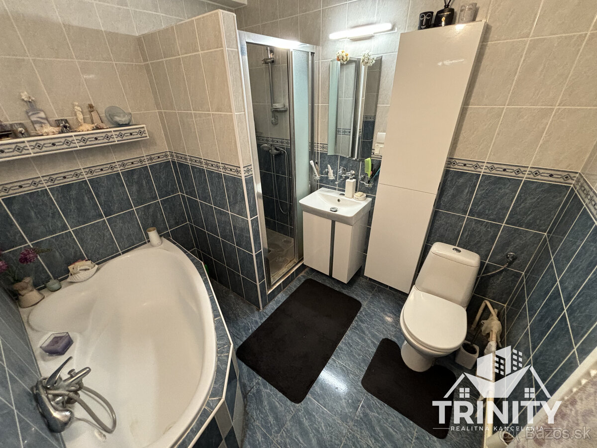 EXKLUZÍVNE Na predaj rodinný dom v radovej zástavbe v meste - 7
