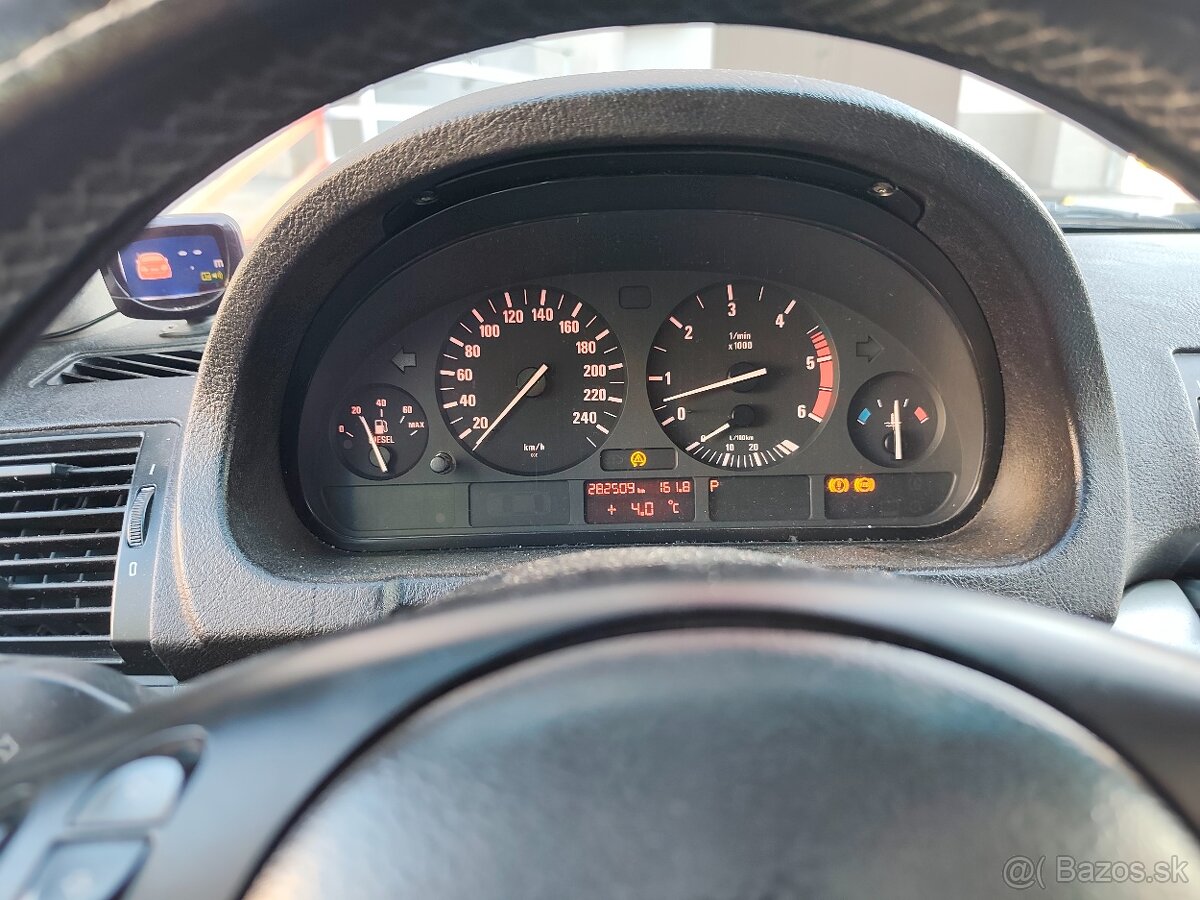 BMW X5 e53 3.0d 135kw 2002 motor m57 - 7