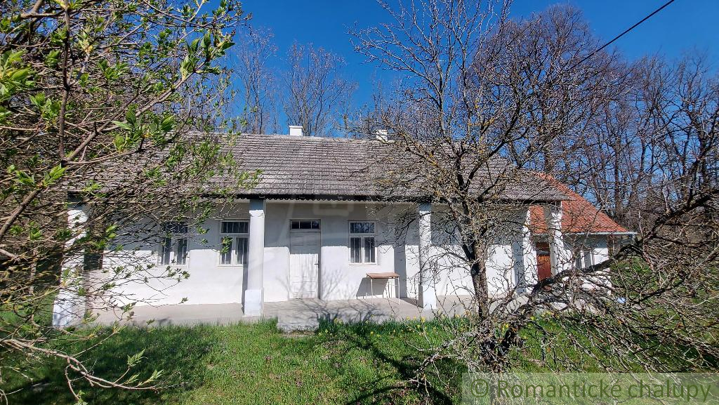 Malá chalúpka na okraji polosamoty s 40 á pozemkom v obci - 7