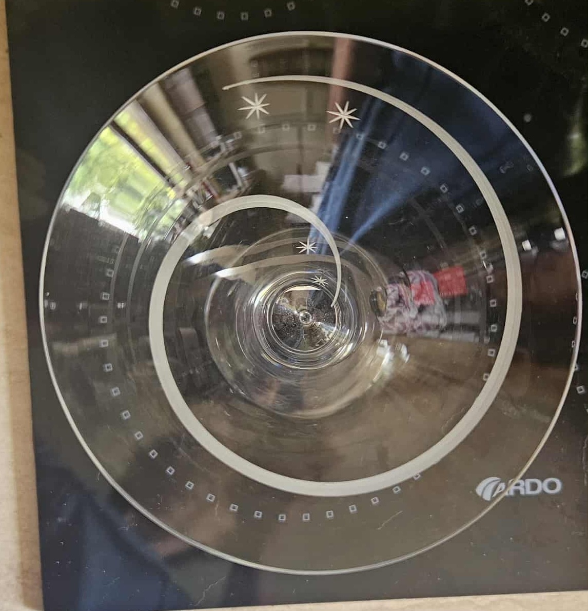 Poháre na stopke s nezvyčajným výbrusom - 7