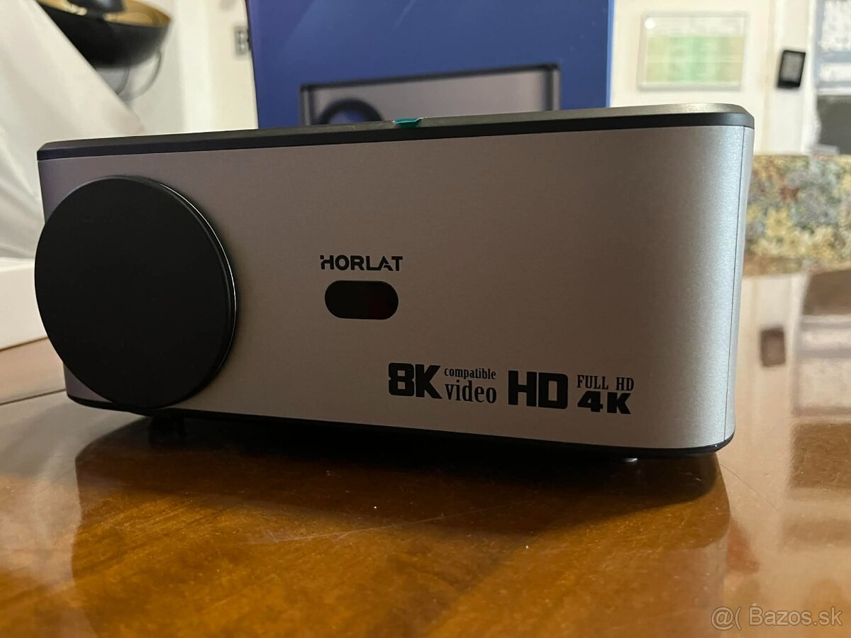 HORLAT LCD Android Projector - 7