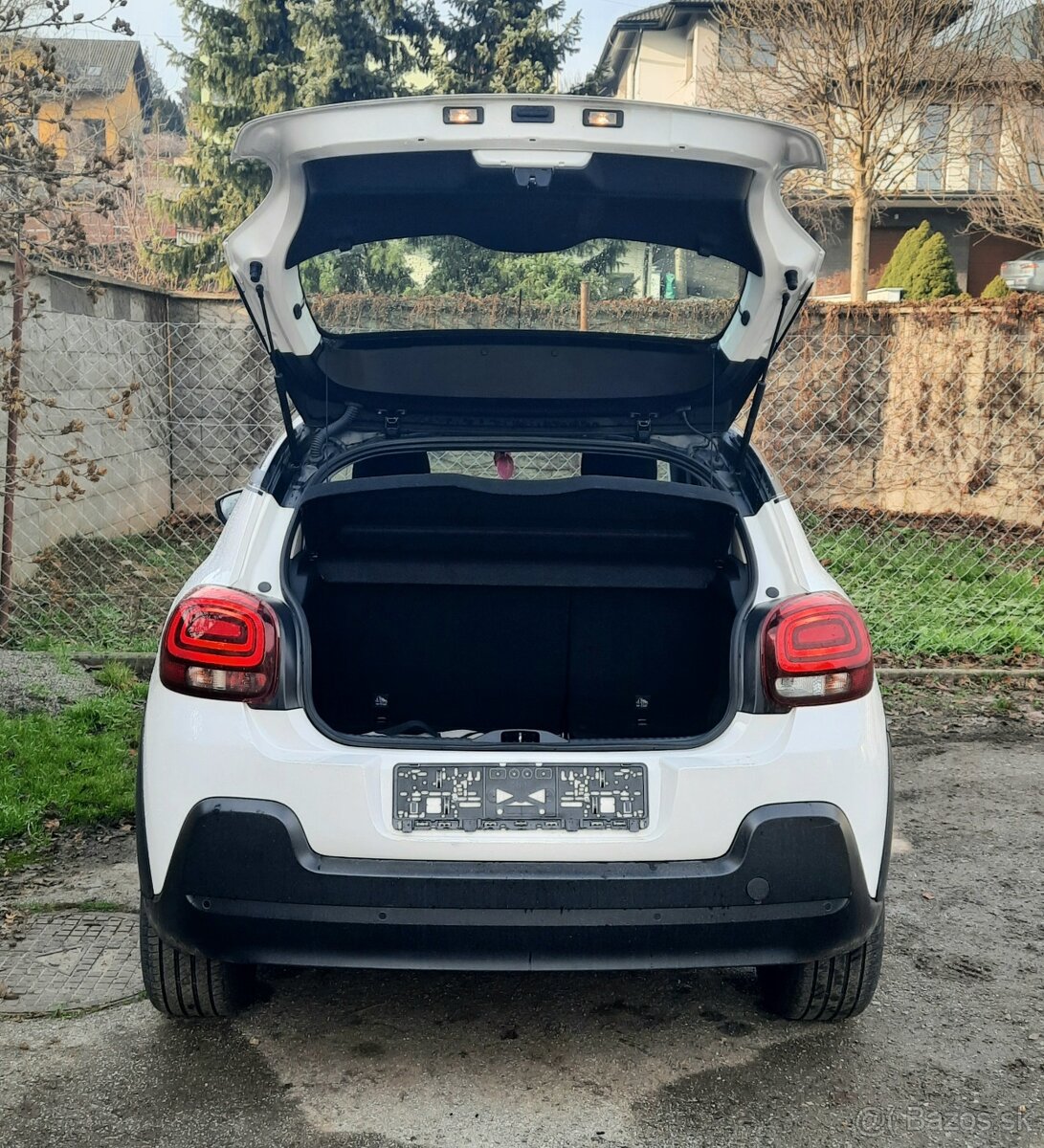Predám Citroën C3 PureTech 82 S&S Shine - 7