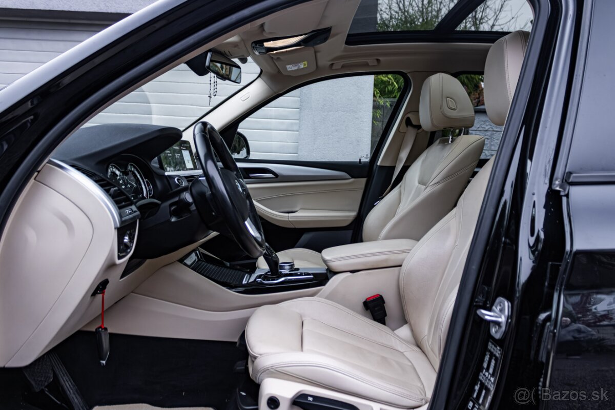 BMW X3 xDrive20d 140kW / Panoráma / - 7