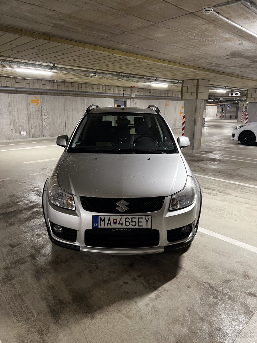 Predám Suzuki SX4 1.6 benzín - 7