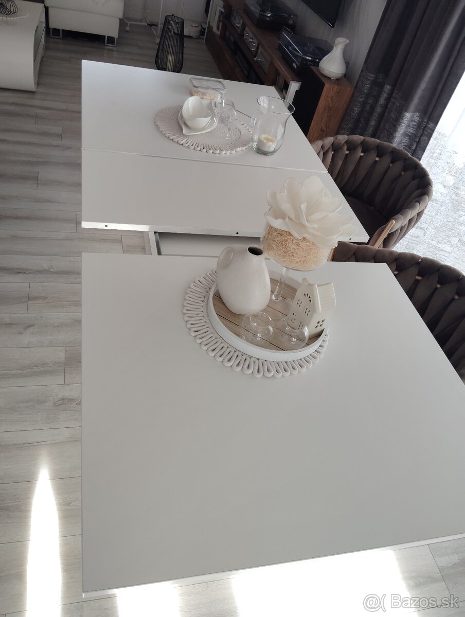 Predám roztahovaci jedálenský stôl - 7