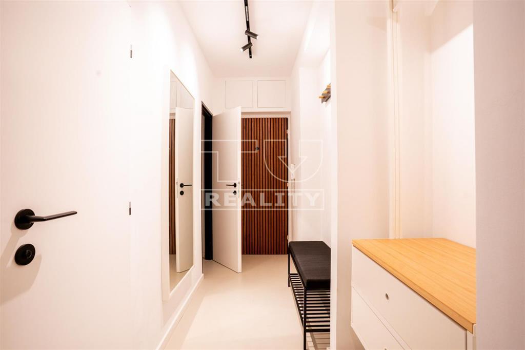 TUreality ponúka TOPKOVÝ slnečný 3-izbový byt v zeleni... - 7