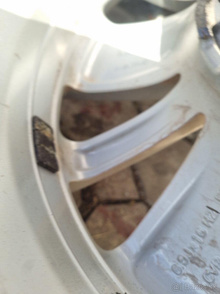 Elektróny VW 5x112 R16 7N0601025A ET43 - 7