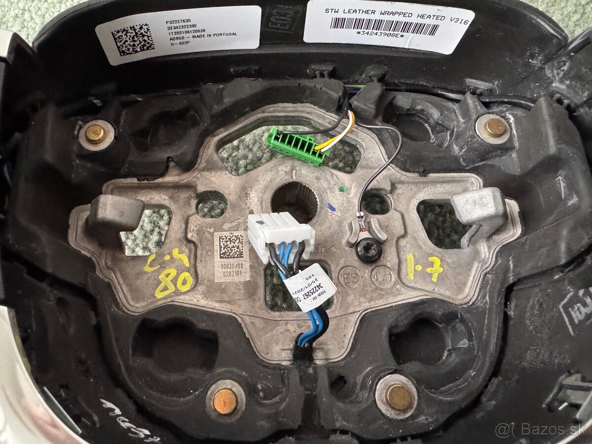 Volant Volvo XC40 - 7