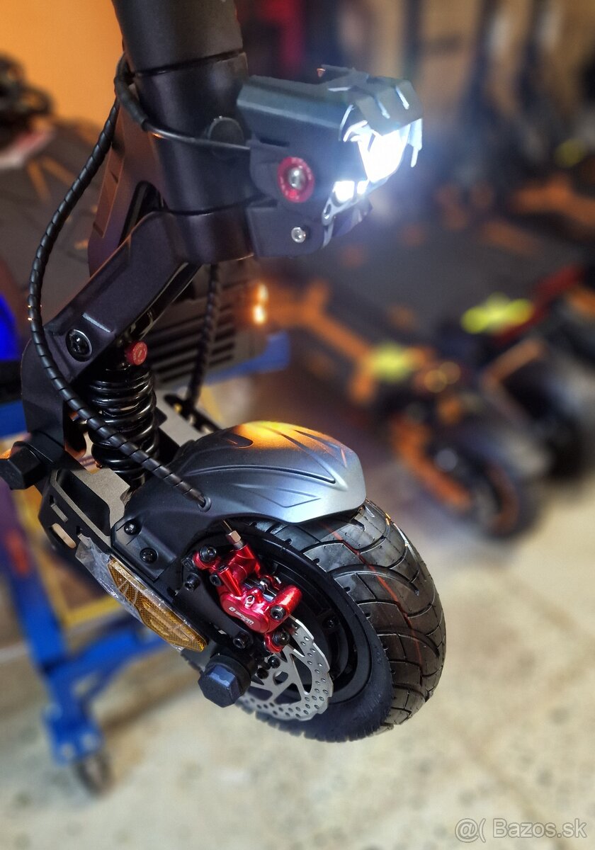 Upravená Kukirin G2 MASTER 6. elektrická kolobežka - 7