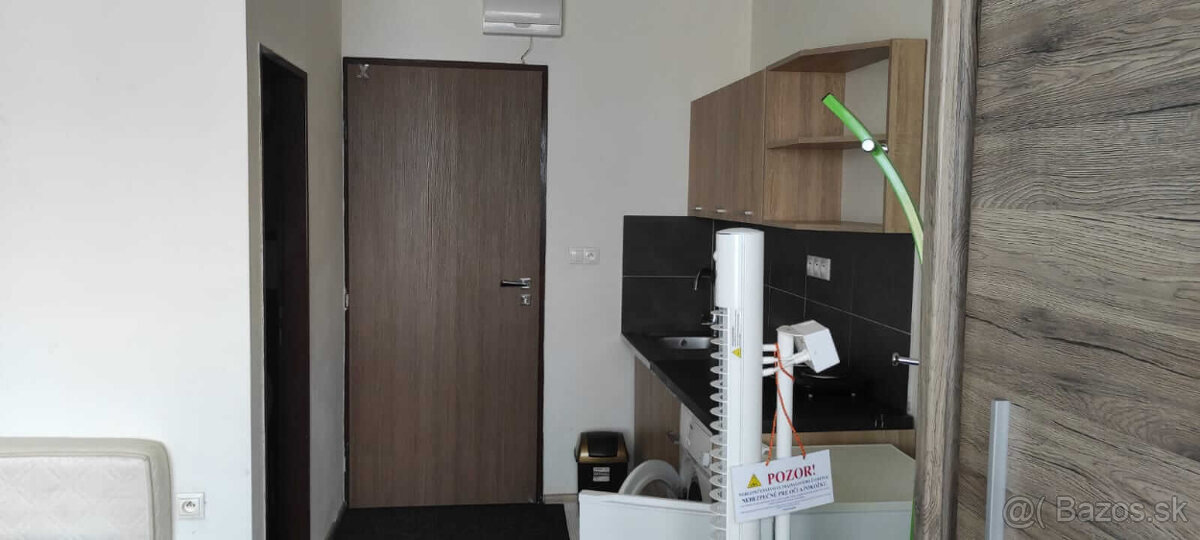 Prenájom garsónky na námestí v Poprade - 7