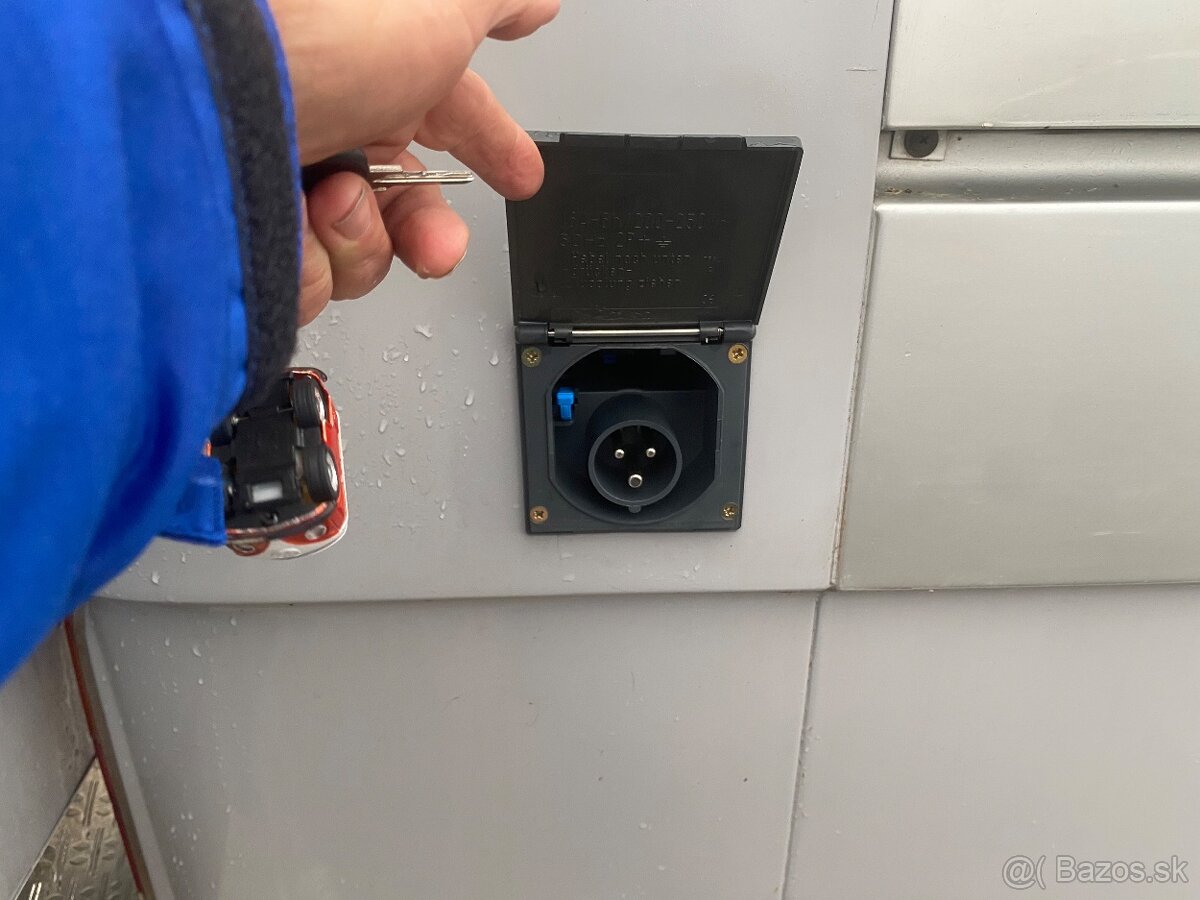 Predám Volkswagen LT 45 - 7