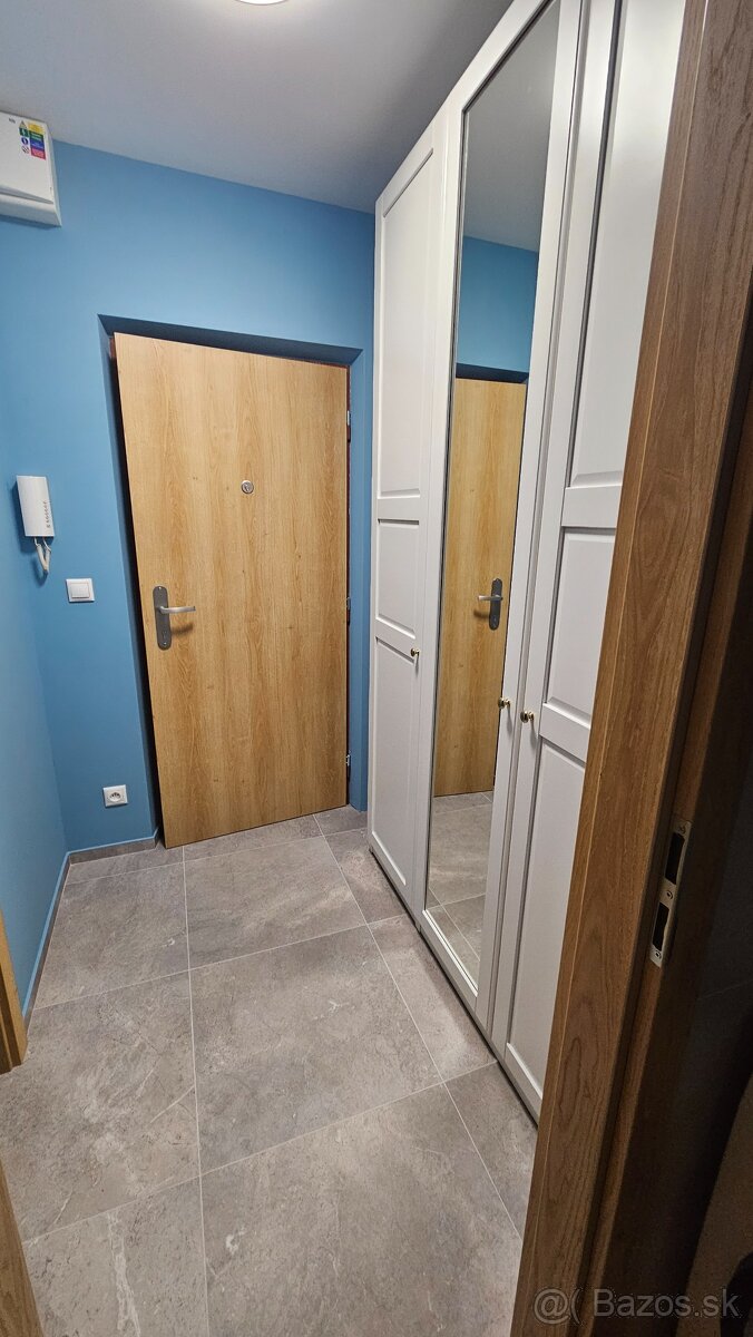 Luxusna plne zariadena garsonka - 7