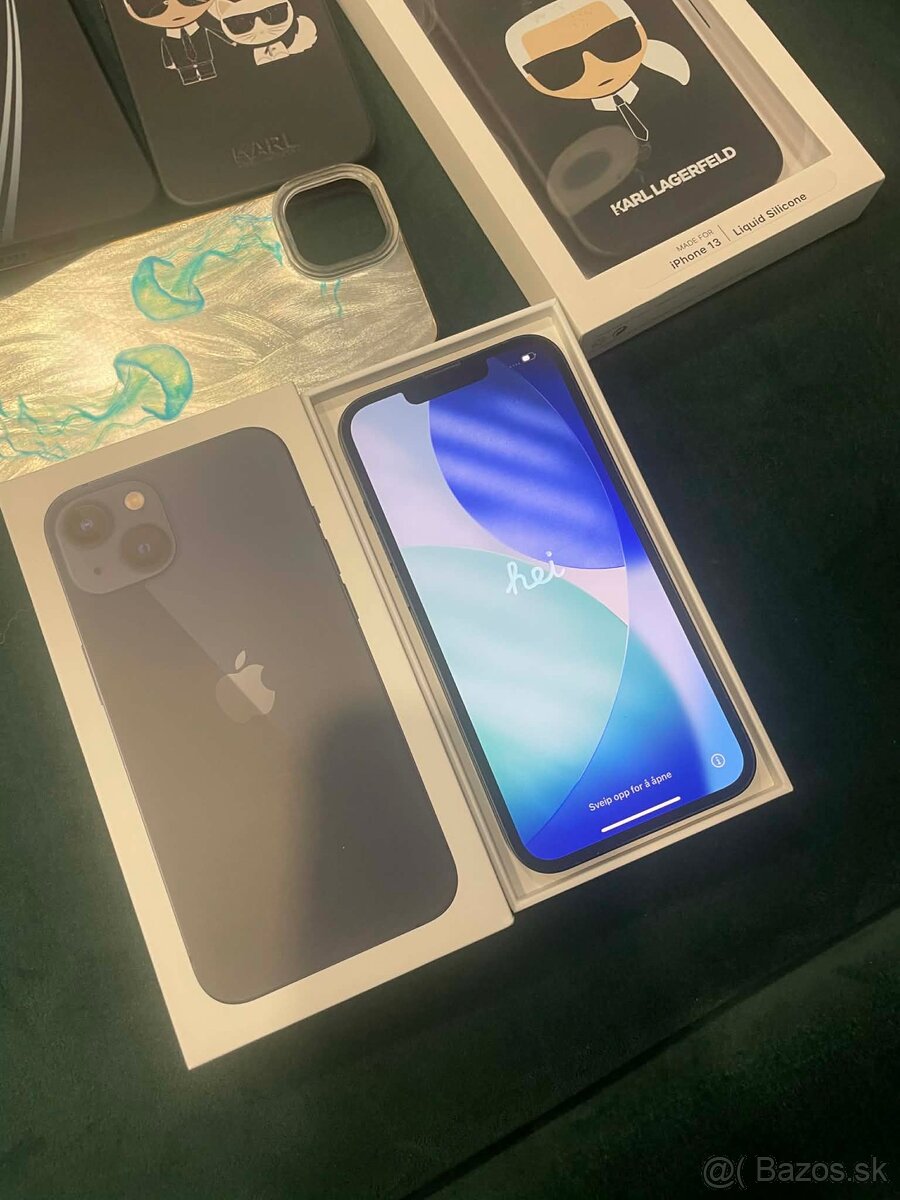 iPhone 13- 128 GB - 7