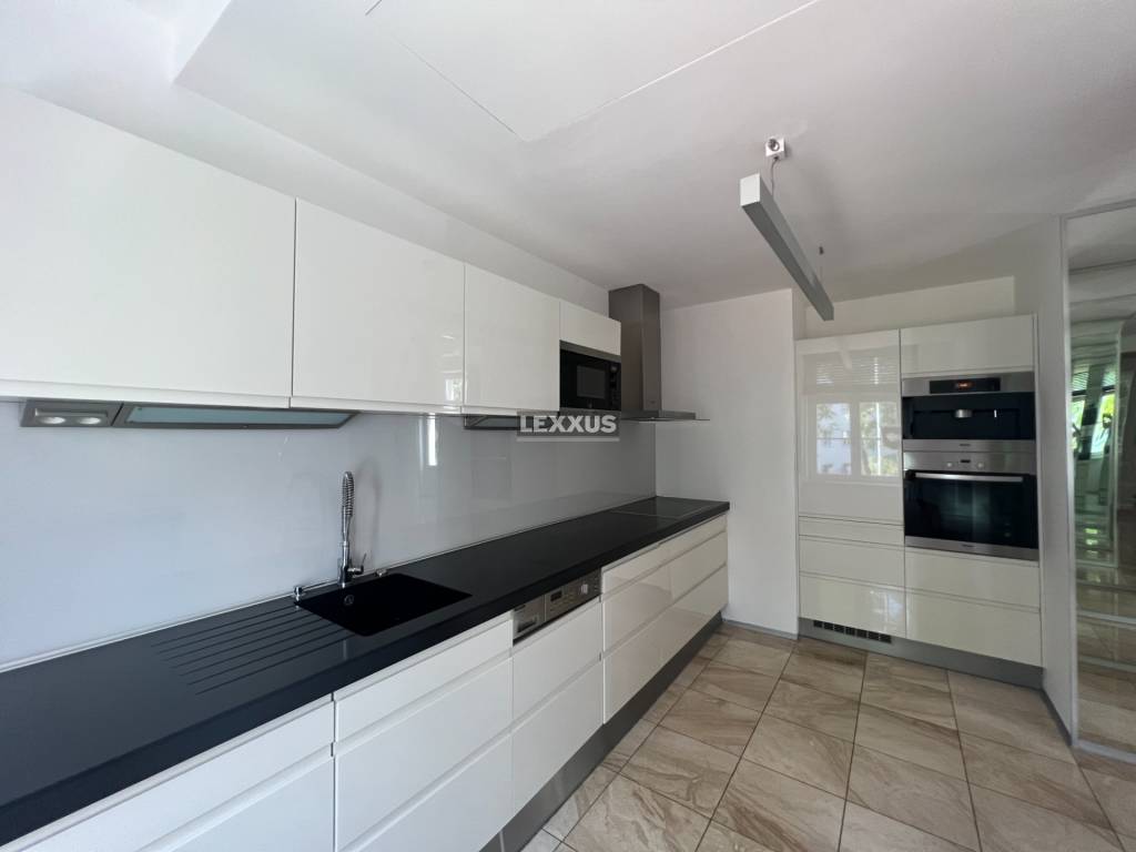 | 4i byt v luxusnej REZIDENCII HLBOKÁ, STARÉ MESTO - 7