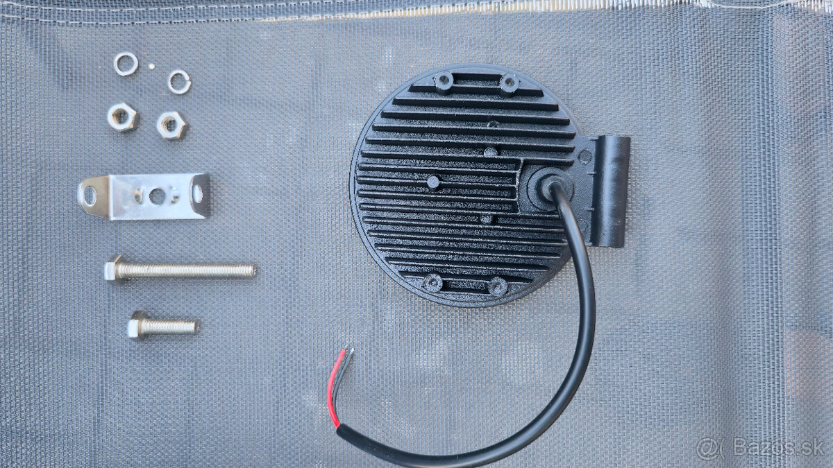 LED pracovné svetlo - univerzálne použitie - 7