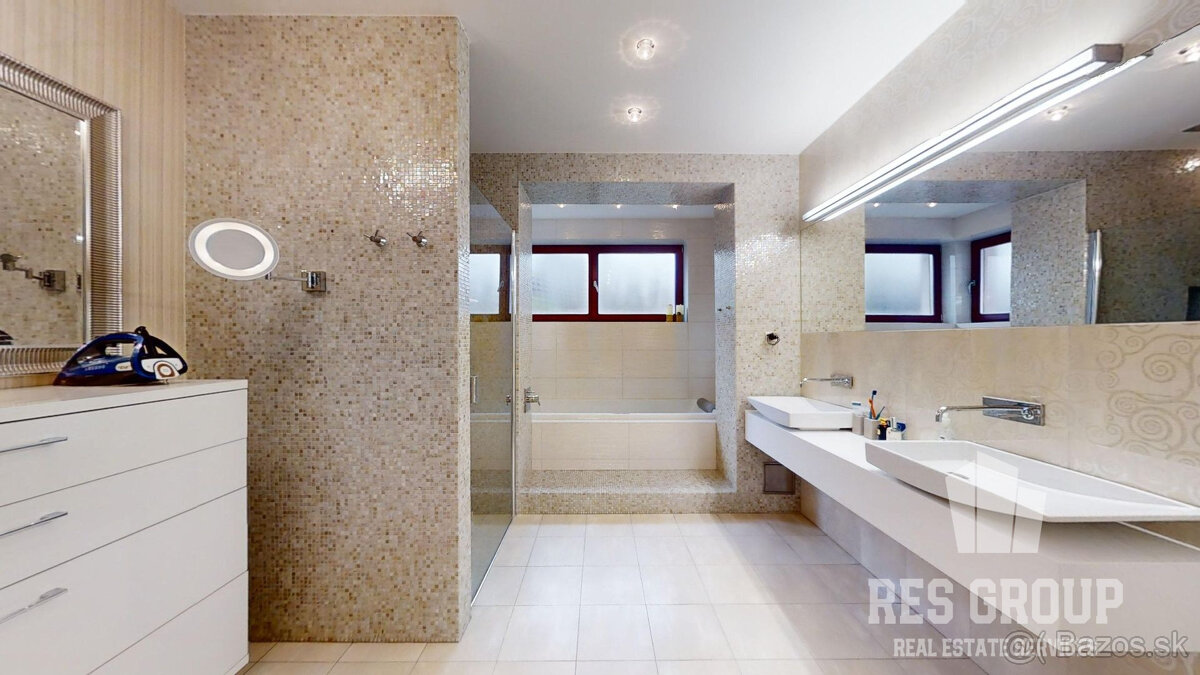 Na predaj, dom so 6 izbami a vonkajším bazénom Žilina - Turi - 7