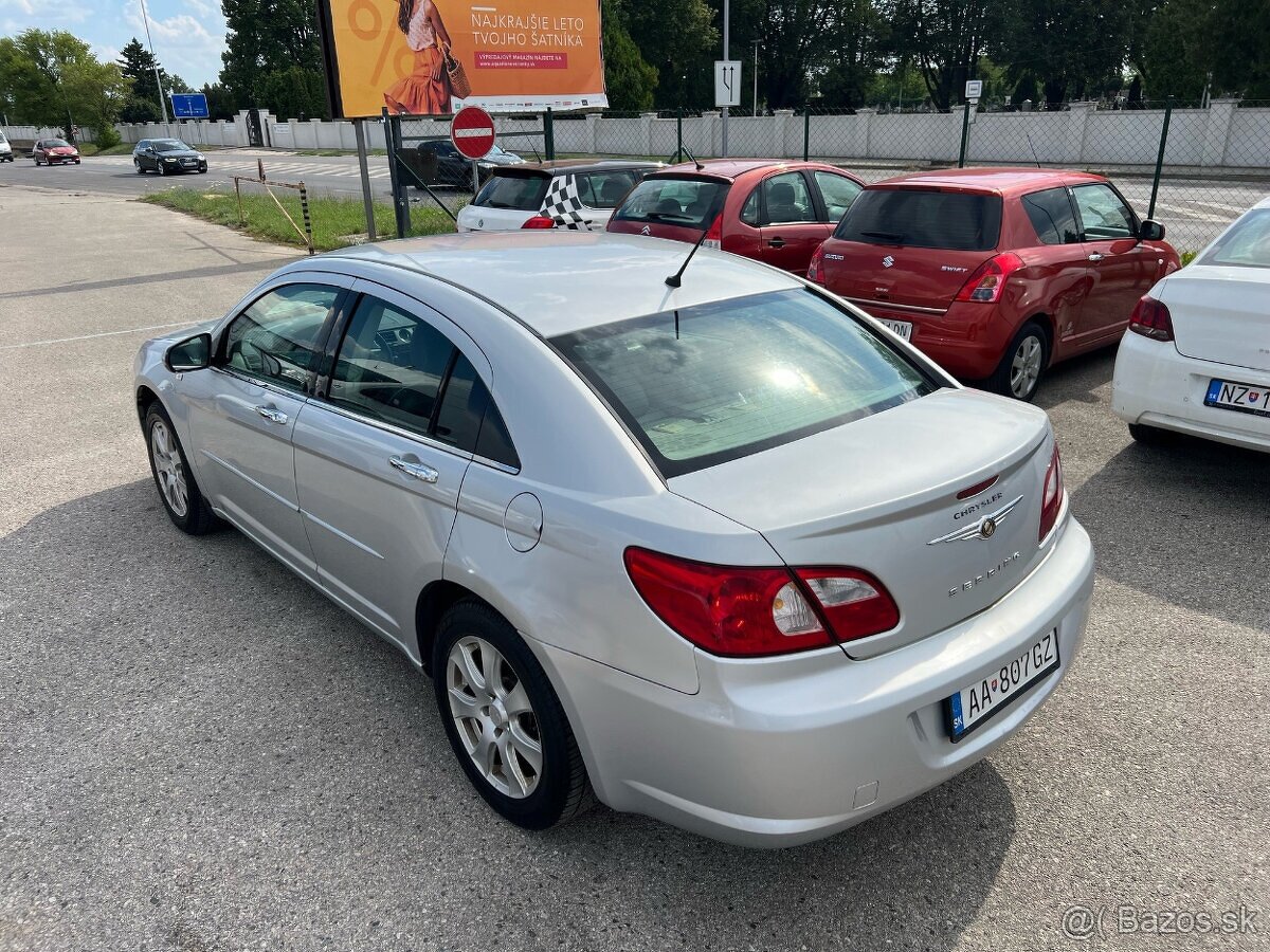 Chrysler Sebring 2.0 benzín, 115kW, MT/5, rok:12.2007. - 7