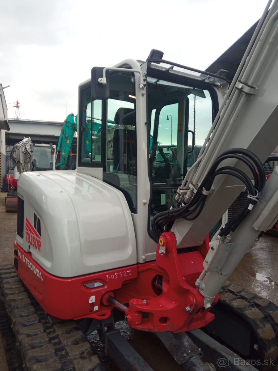 TAKEUCHI TB350R - DIESEL - 7
