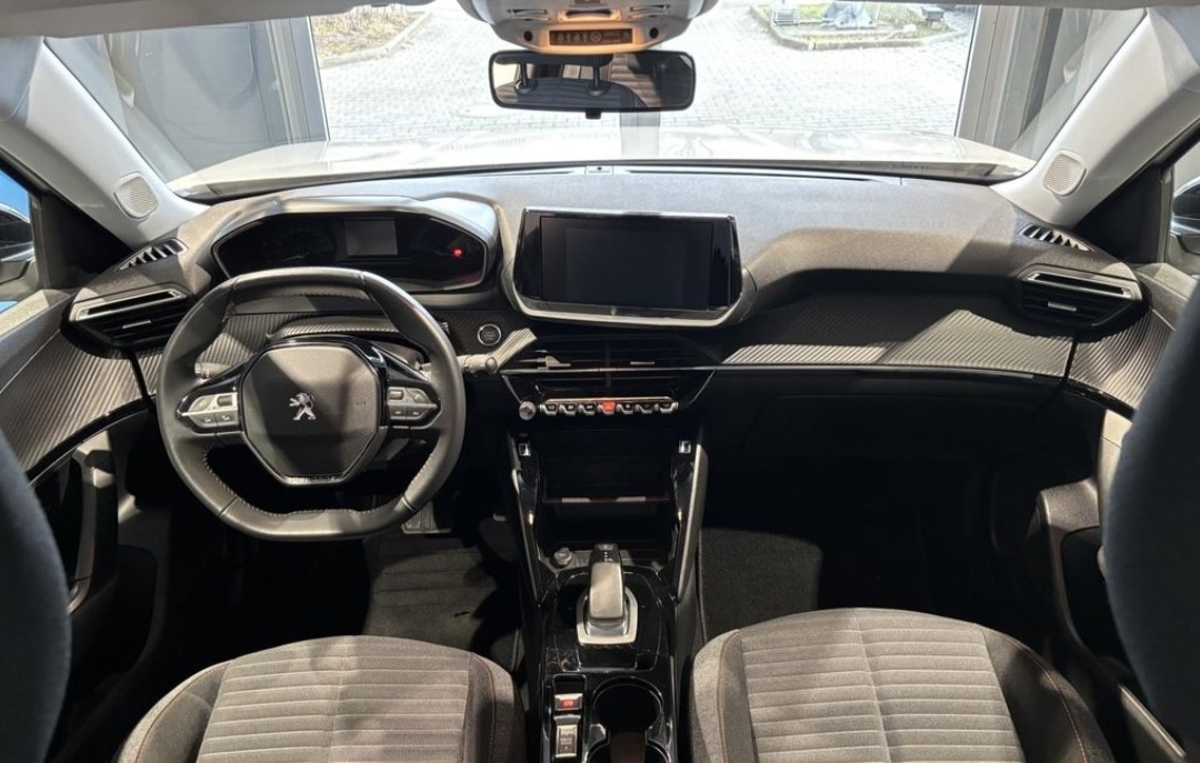 Peugeot e-2008 2022 e2008 E2008 E-2008 elektromobil - 7