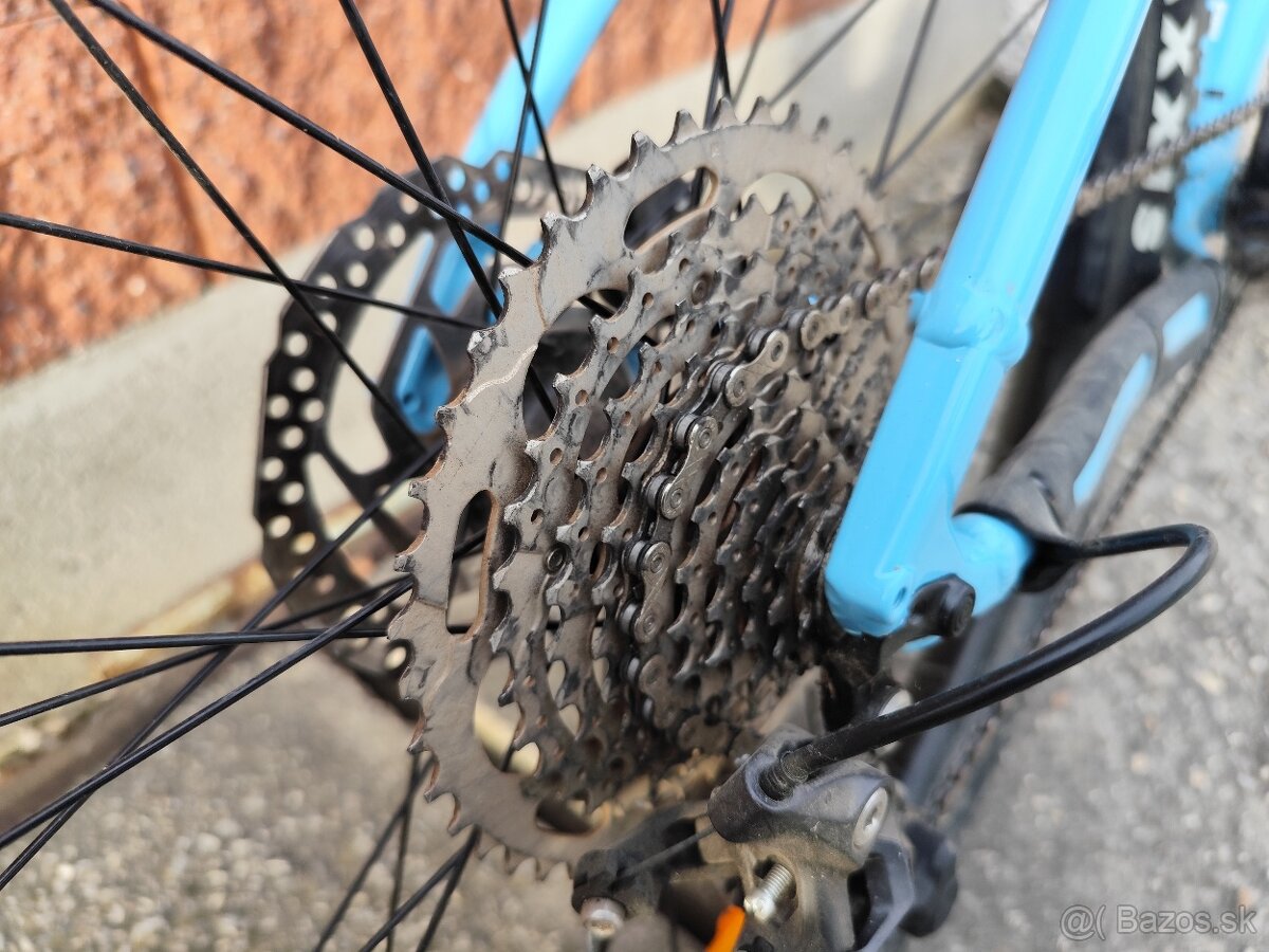 Predám bicykel Trek Marlin 7 - 7