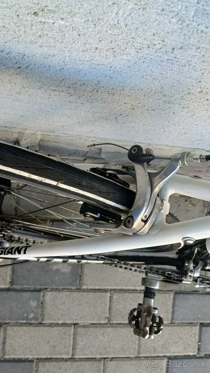 Giant Defy 4 - 7