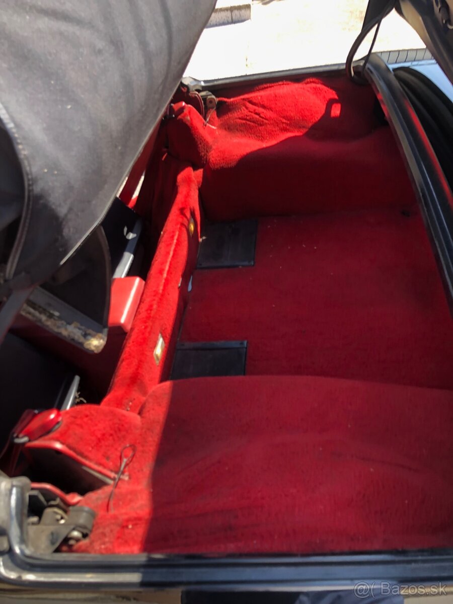 1989 Chevrolet Corvette C4 Convertible - 7