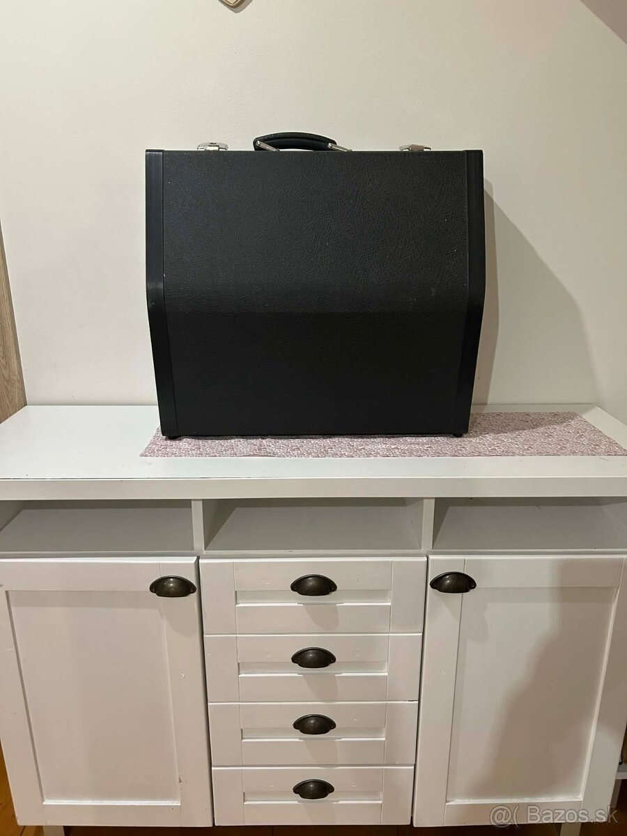 Akordeón Weltmeister - 7