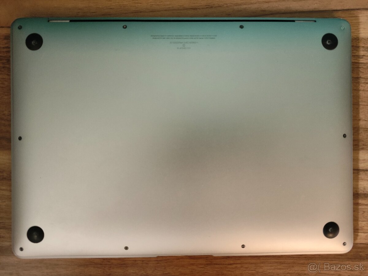 MacBook Air 2020 | i5 • 8GB • 256GB SSD - 7