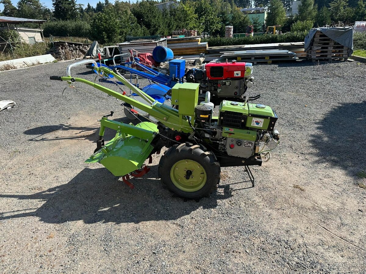 Jednoosý traktor BIZON,ZUBR + rotavátor - 7