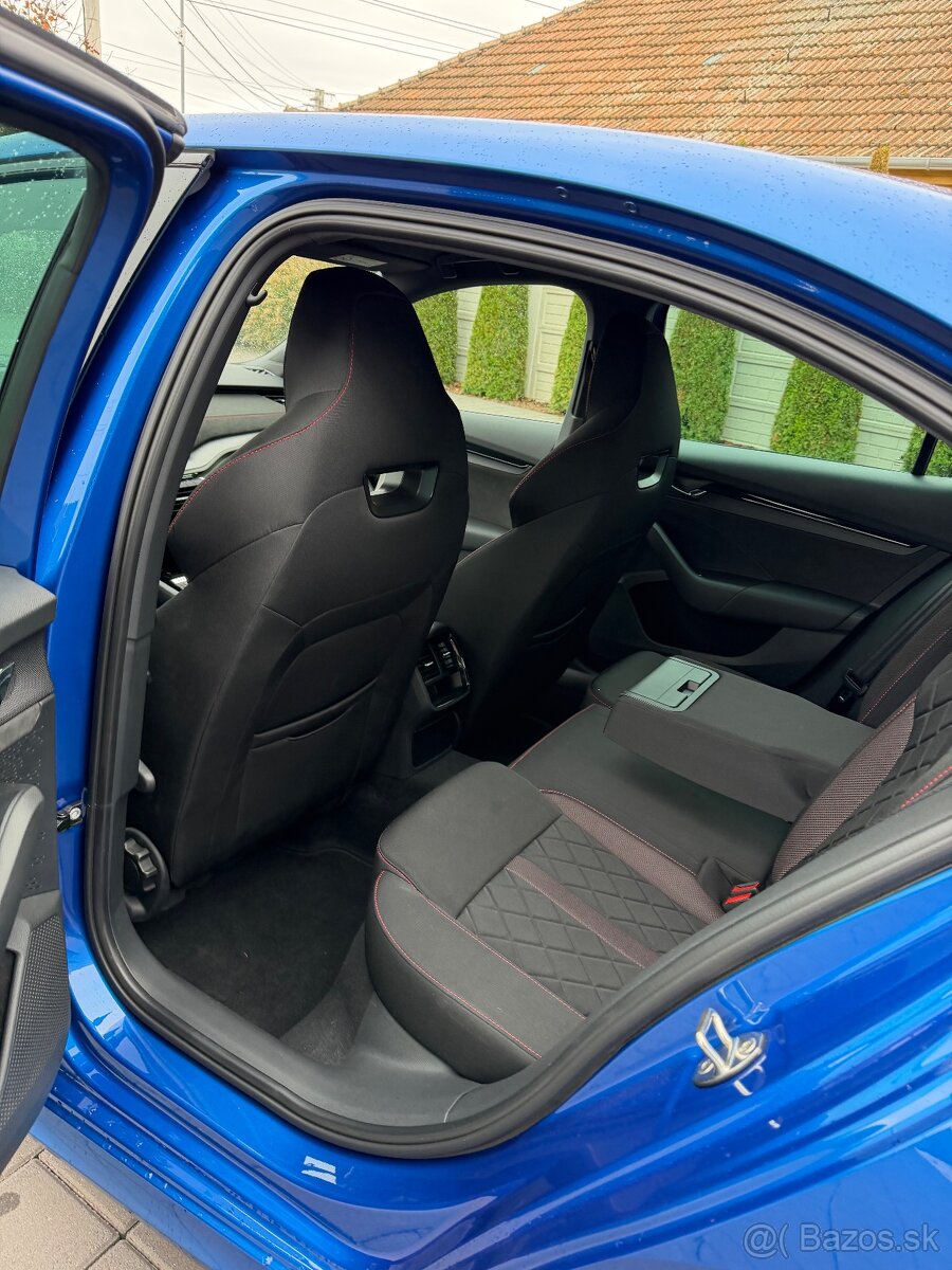 Škoda Octavia 4 RS TDI 4x4 - 7