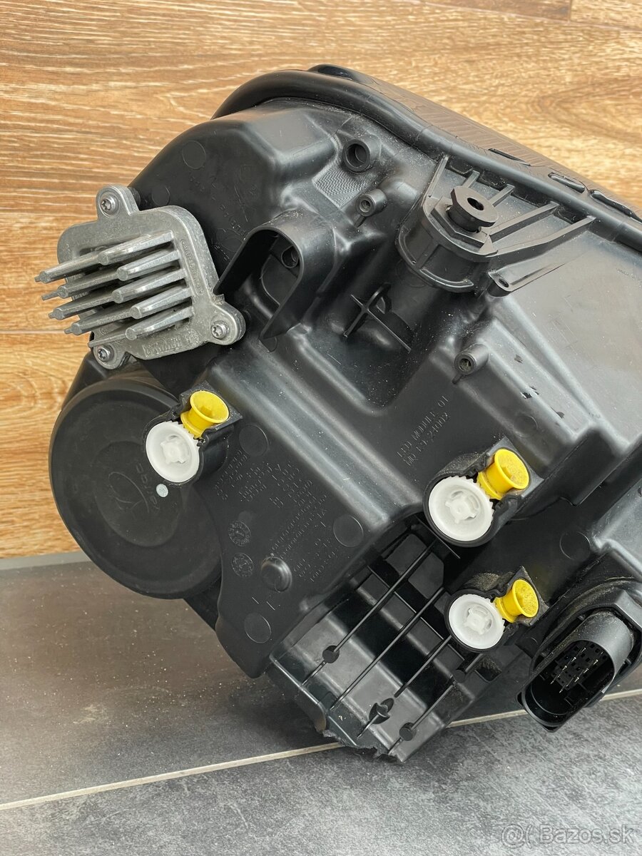 Škoda Karoq svetlo - 7