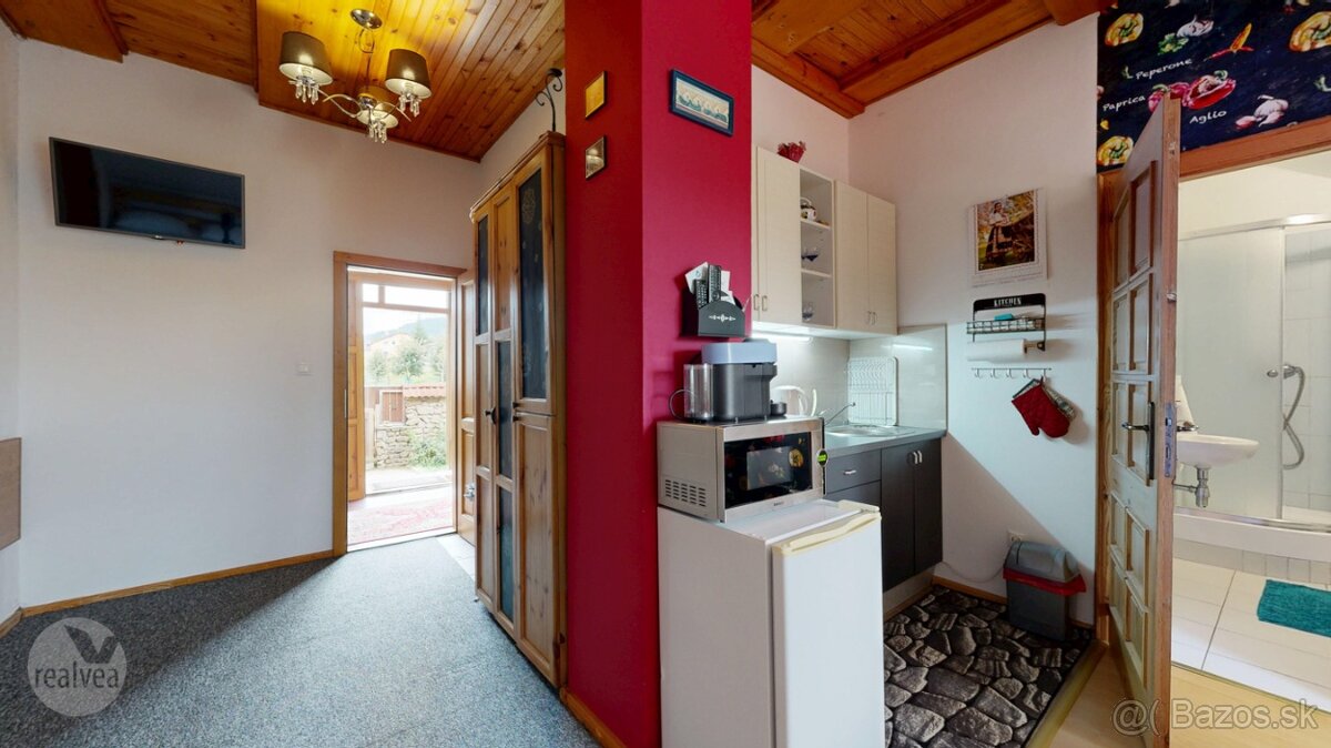 Na predaj 3 izbový byt s 2 kúpeľňami v multif. budove, Hôrka - 7