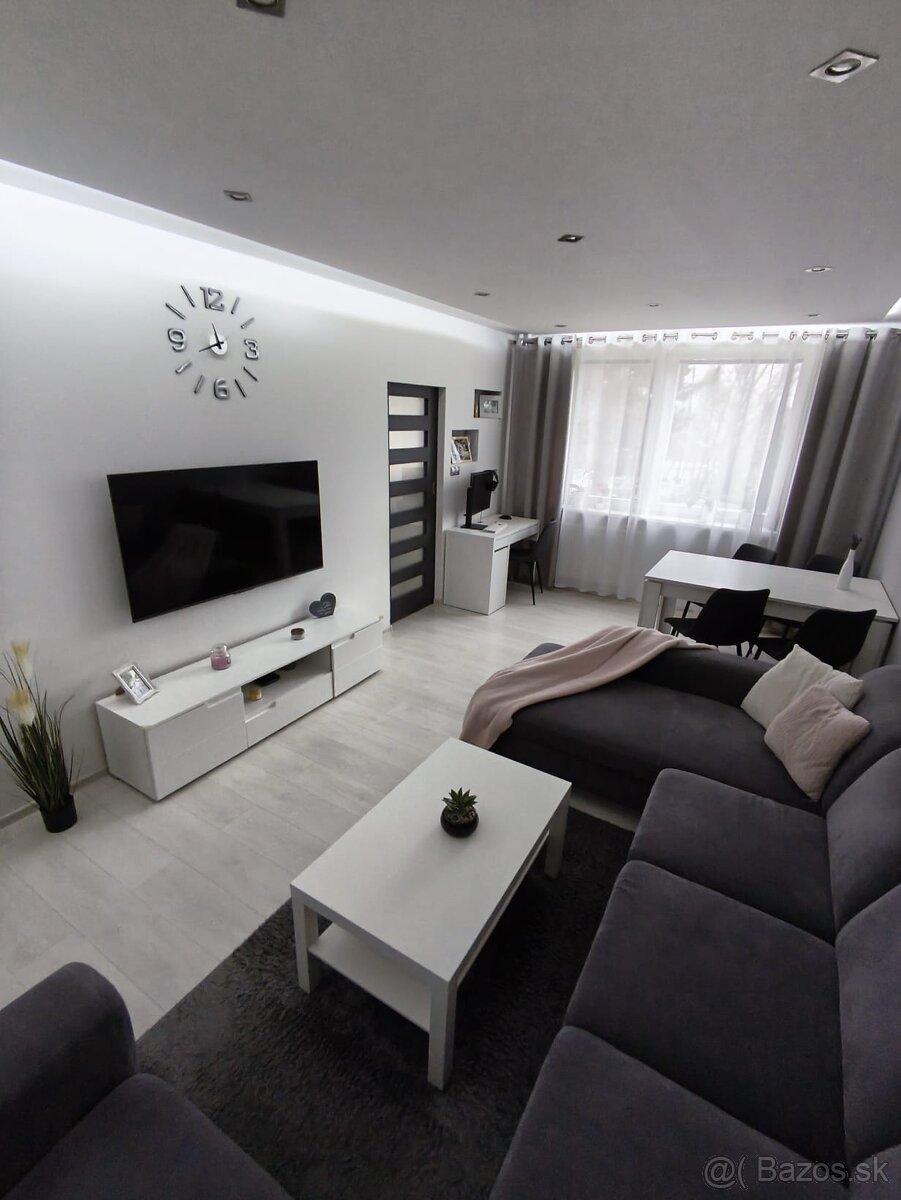 Predaj kompletne prerobeného 3 izbového bytu - 7