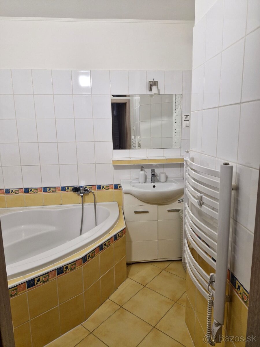 2 izbový byt SENICA centrum - 7