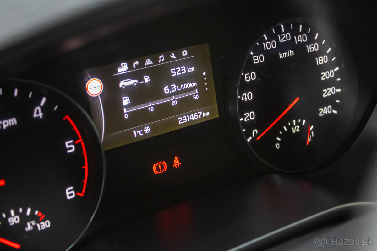 Kia Sportage 2.0crdi 4x4 - 7