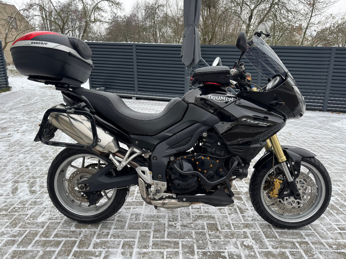 Triumph Tiger 1050 - 7