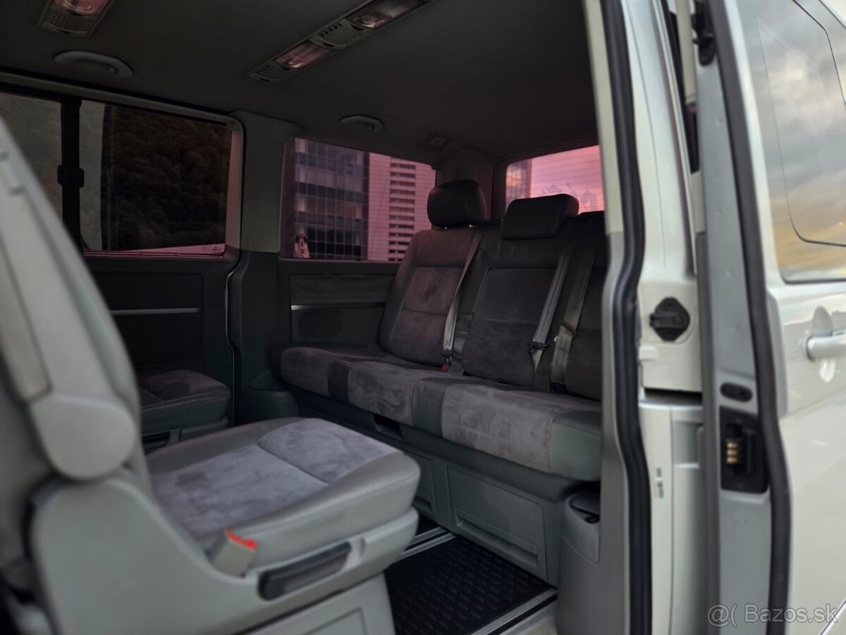 Volkswagen Multivan Highline - 7