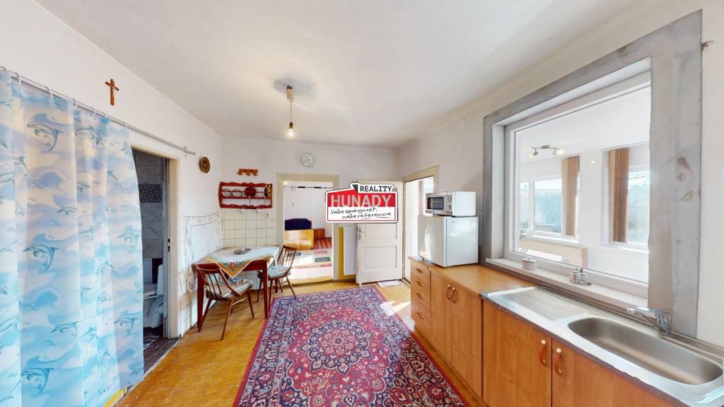 REZERVOVANÉ (1.125 m²) 2i DOMČEK S VEĽKÝM POZEMKOM - 7