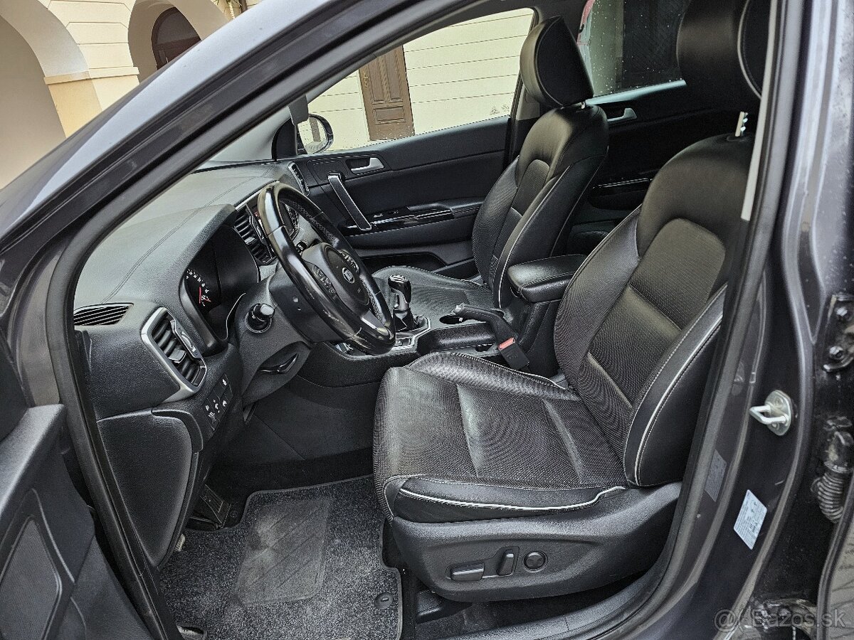 Kia Sportage 2.0 CRDI M6 4WD Platinum JBL Navi Ťažné Kamera - 7