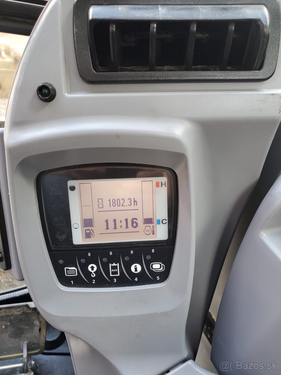 Pásový minibagr KUBOTA KX 080-4.2 - 7