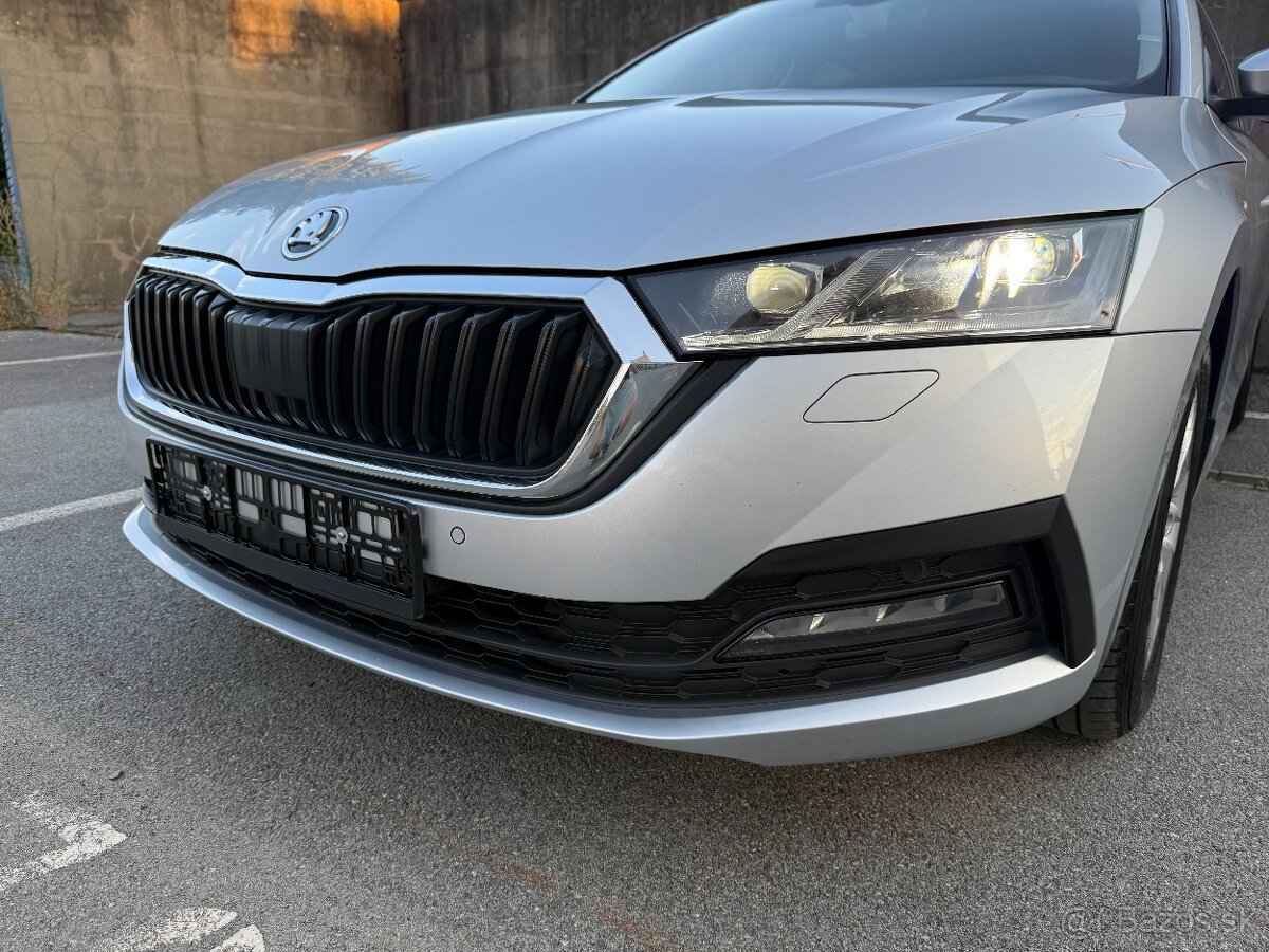 Škoda Octavia Combi 2.0 TDI Style - 7