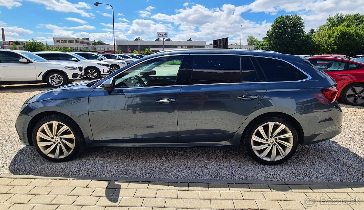 ŠKODA OCTAVIA COMBI 2.0TDI STYLE 4X4 DSG - 7