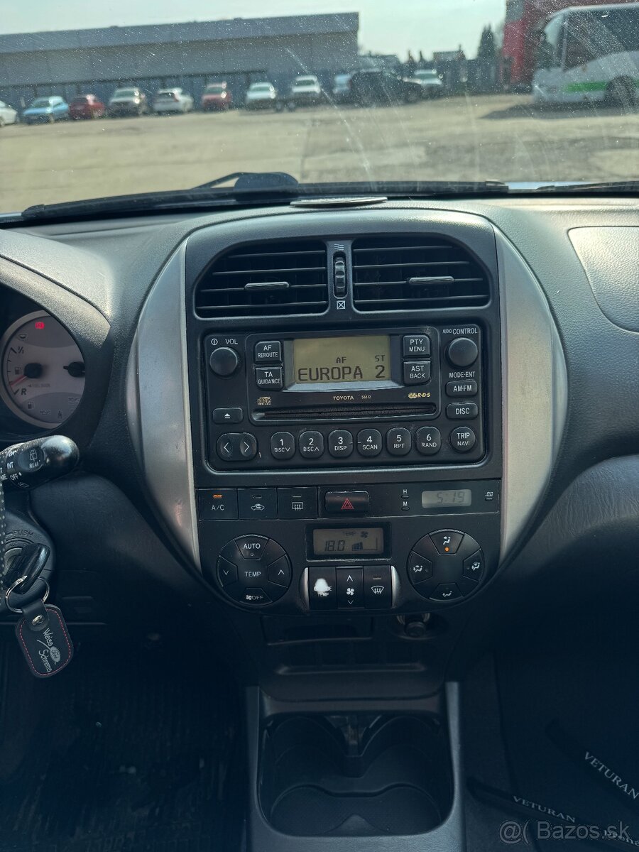 Toyota rav4 2.0 d4d - 7